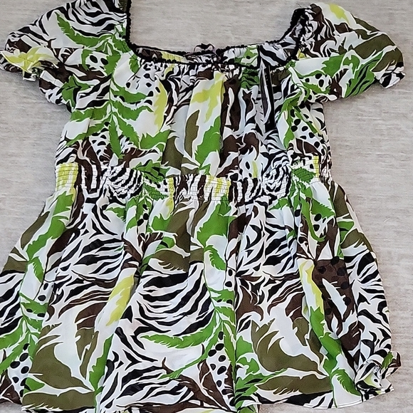 Violet & Claire Tops - Violet & Claire Green and Brown Blouse
